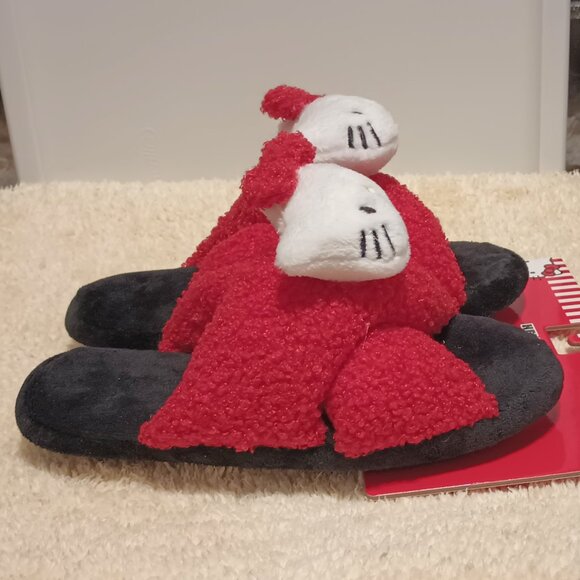 NWT ~ Sanrio's Hello Kitty Plush Sherpa Slippers (Shoe Size 7-8) - Picture 5 of 8